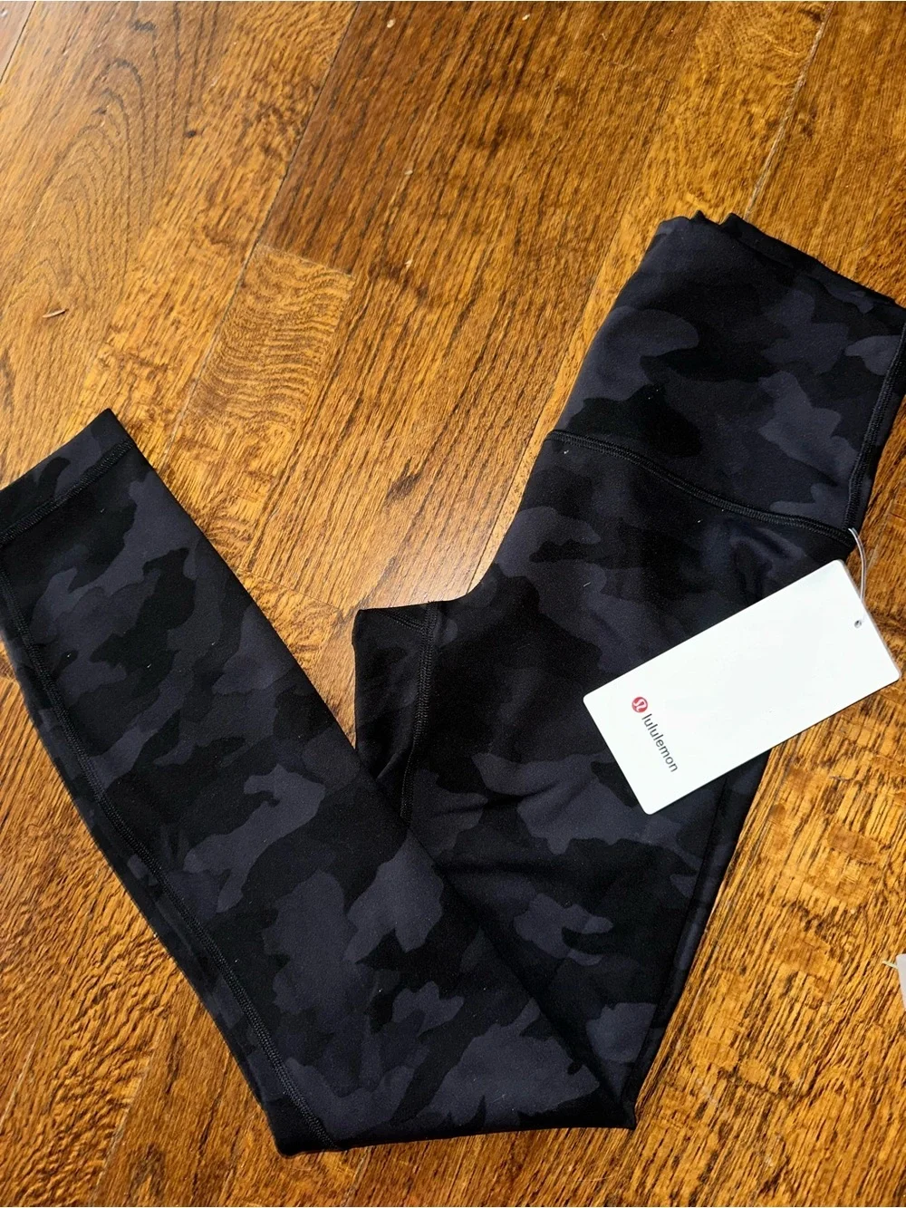 lululemon Wunder Train HR Tight 25” Black Gray Camo Print Leggings - NWT Size 4